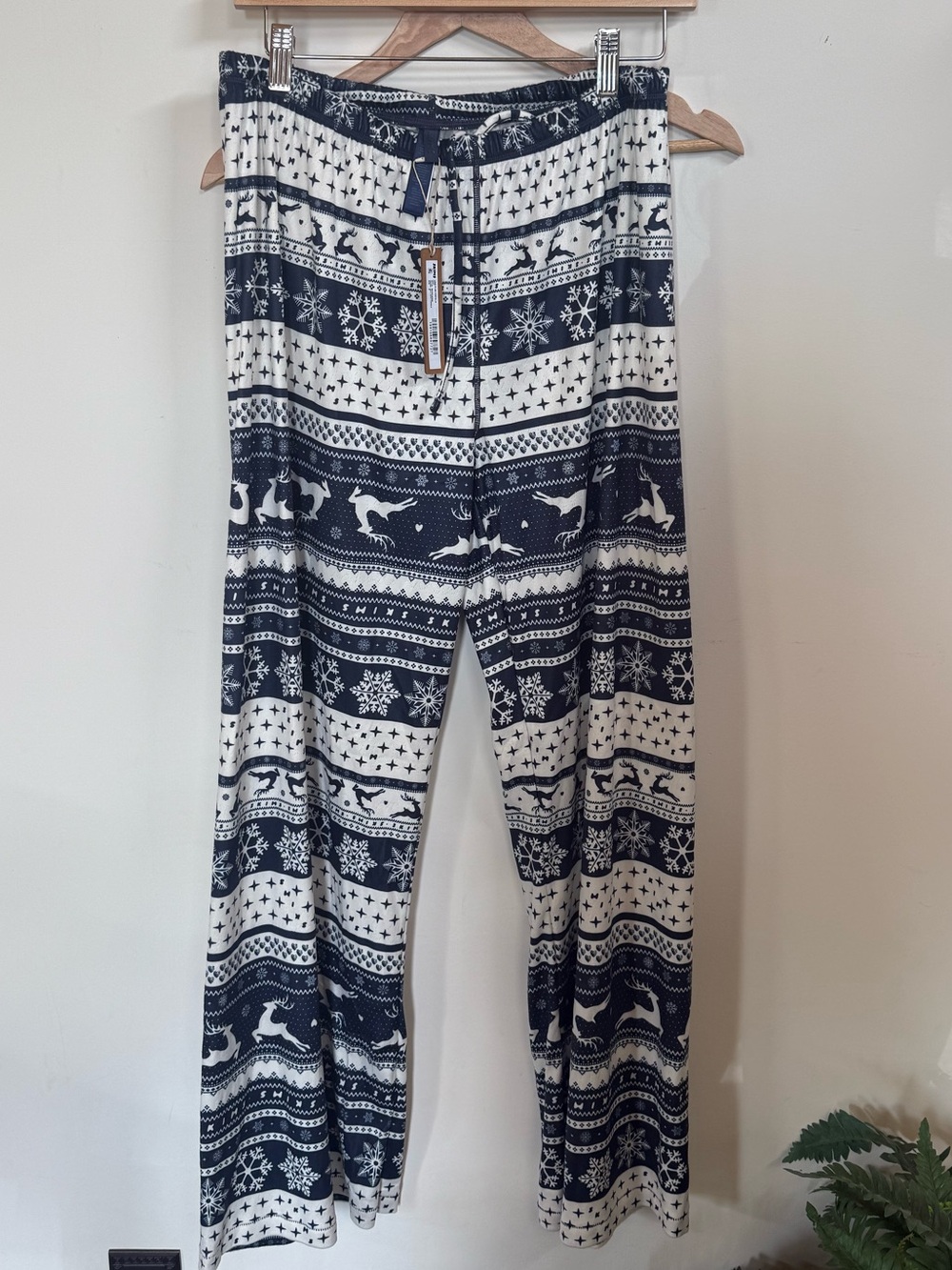 SKIMS Navy and White Fair Isle Wide Leg Lounge Pants - Picture 2 of 4